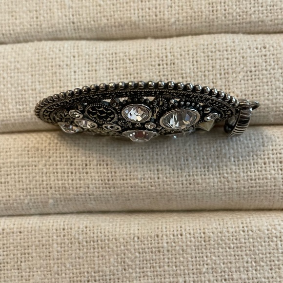 STUNNING oval marcasite and cubic zirconia pendant - Picture 3 of 6